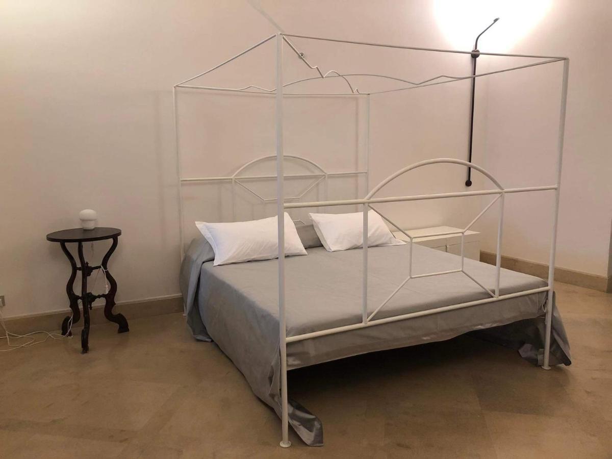 Palazzo Bernardini B & B Матера Экстерьер фото
