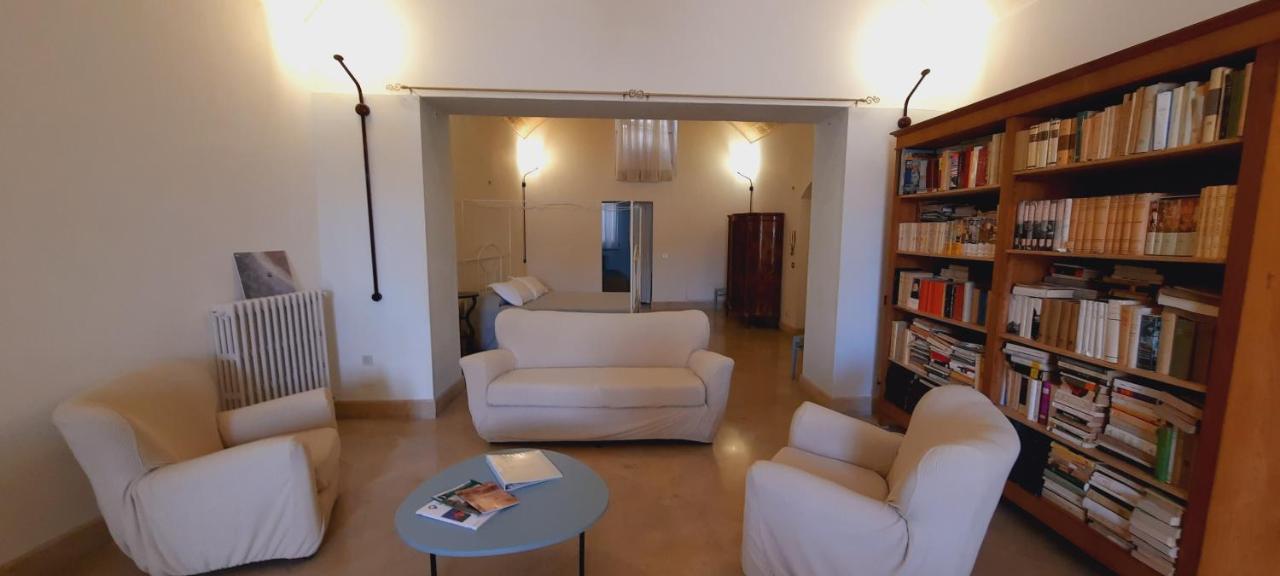 Palazzo Bernardini B & B Матера Экстерьер фото